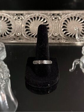 Fidget Silver Dot Ring